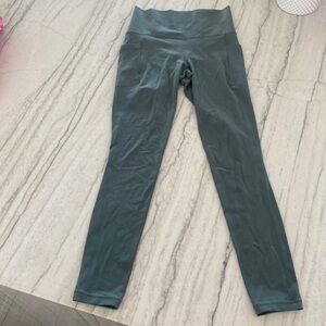 Athlete darker, green size extra small leggings with side pockets